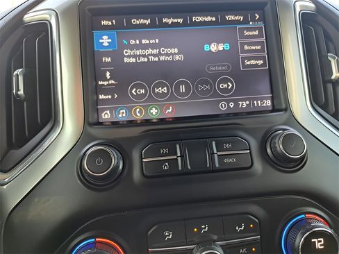 Used 2021 Chevrolet Silverado 1500 LT w/ Convenience Package II image 10