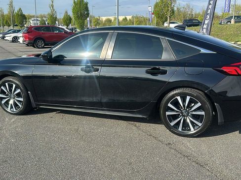 Used 2022 Honda Civic EX-L image 11