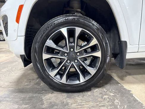 Used 2021 Jeep Grand Cherokee L Overland AWD/4WD image 10