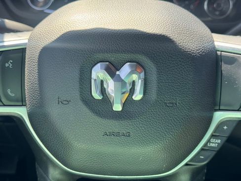 Used 2024 RAM 2500 Big Horn image 26