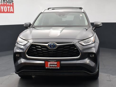 Used 2023 Toyota Highlander Limited AWD/4WD image 7