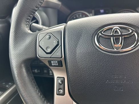 Used 2022 Toyota Tacoma Limited image 22