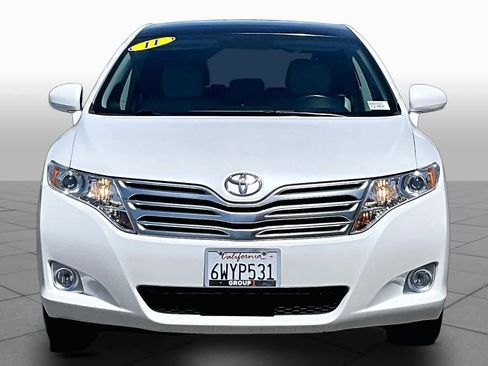 Used 2011 Toyota Venza AWD w/ Premium Pkg #2 image 3