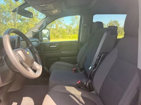 Used 2023 Chevrolet Silverado 2500 Custom w/ Custom Value Package AWD/4WD image 9