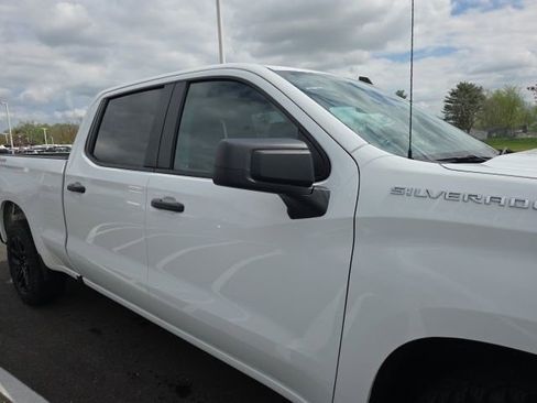 Used 2022 Chevrolet Silverado 1500 Custom image 5