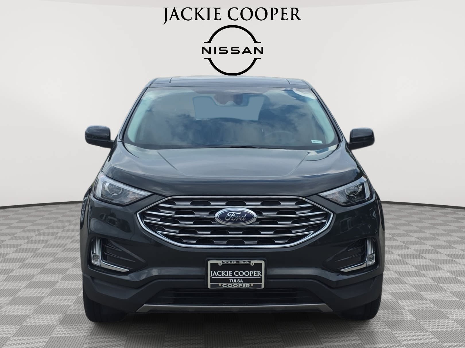 Used 2022 Ford Edge SEL w/ Convenience Package AWD/4WD image 2