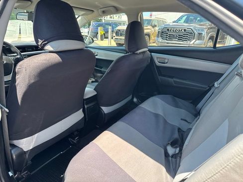 Used 2016 Toyota Corolla LE FWD image 15