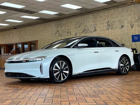 Used 2025 Lucid Air Touring AWD/4WD image 4