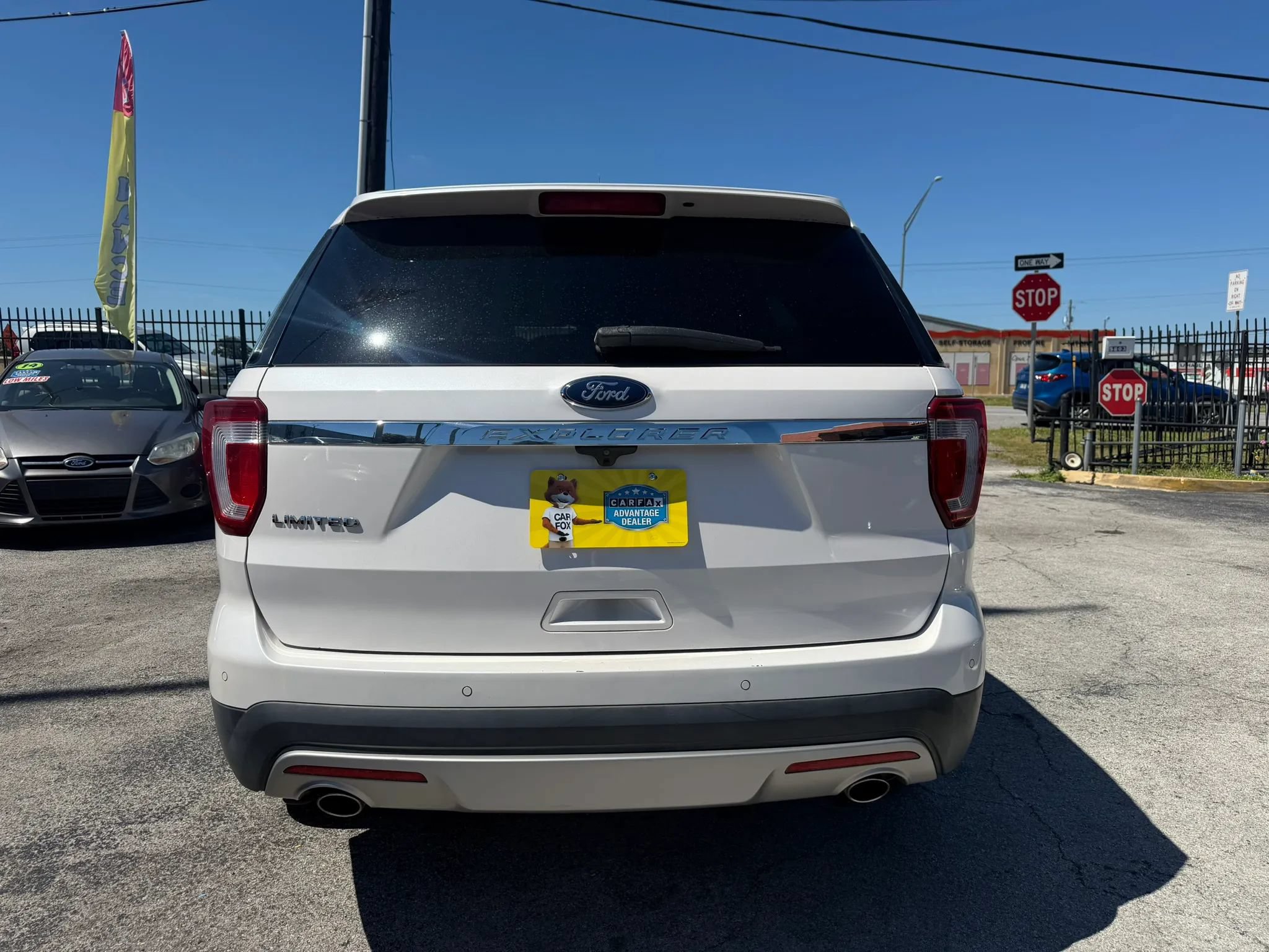 Used 2017 Ford Explorer Limited FWD image 5