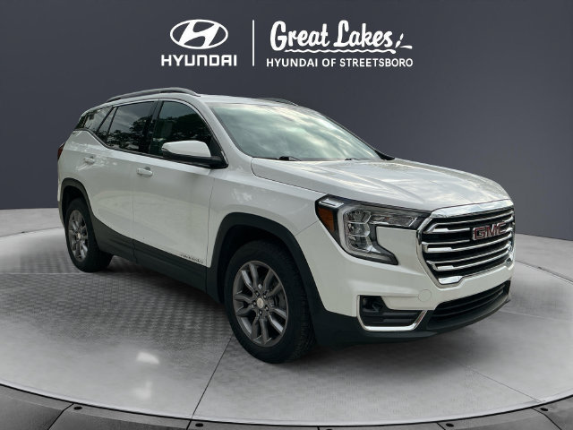 Used 2023 GMC Terrain SLT AWD/4WD image 8
