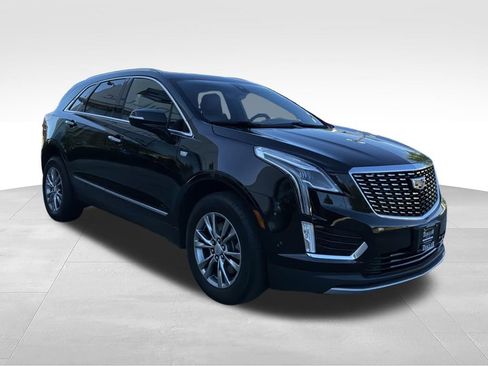 Used 2023 Cadillac XT5 Premium Luxury w/ Technology Package AWD/4WD image 8