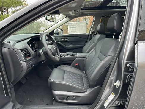 New 2026 Nissan Rogue Platinum w/ Platinum Premium Package AWD/4WD image 7