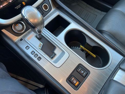 Used 2018 Nissan Murano SL w/ Moonroof Package image 23