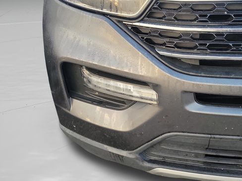 Used 2020 Ford Explorer XLT w/ Equipment Group 202A image 18