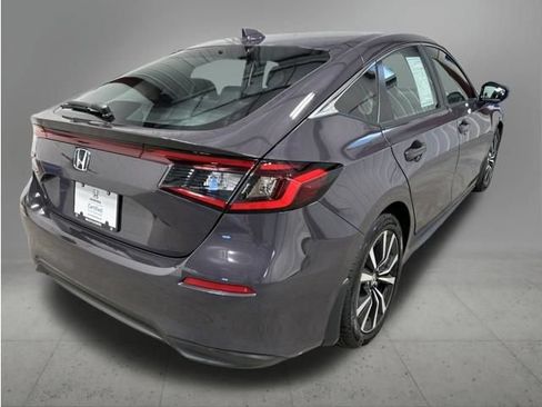 Certified 2023 Honda Civic EX-L image 6