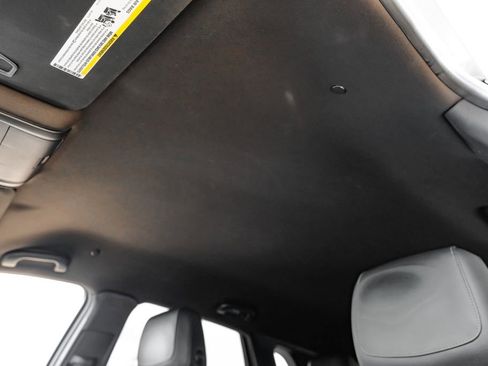 Used 2023 Cadillac XT5 Luxury image 39