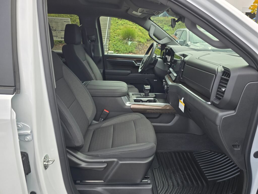 New 2026 Chevrolet Silverado 1500 RST w/ All Star Edition Plus AWD/4WD image 12