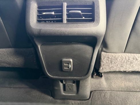 Used 2020 Chevrolet Equinox Premier w/ Premier Redline Edition FWD image 28