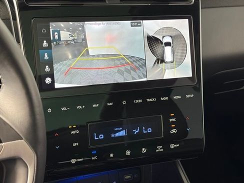 Used 2024 Hyundai Tucson Limited image 18