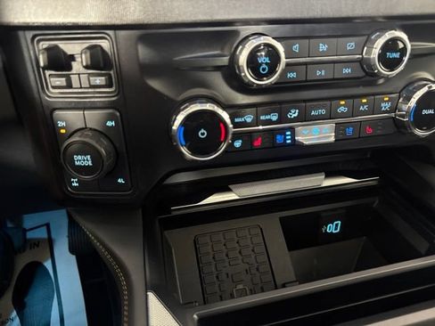 Certified 2024 Ford F350 Platinum AWD/4WD image 16