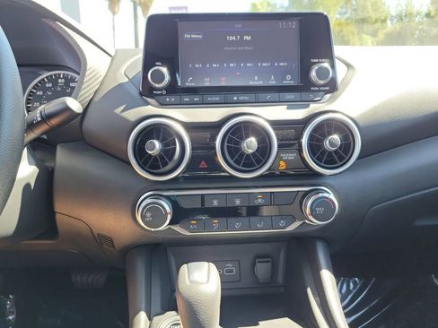 Used 2025 Nissan Sentra S image 14