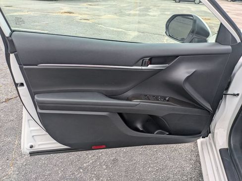 Used 2024 Toyota Camry LE FWD image 12