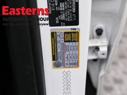 Used 2025 Kia Soul LX w/ LX Technology Package image 34