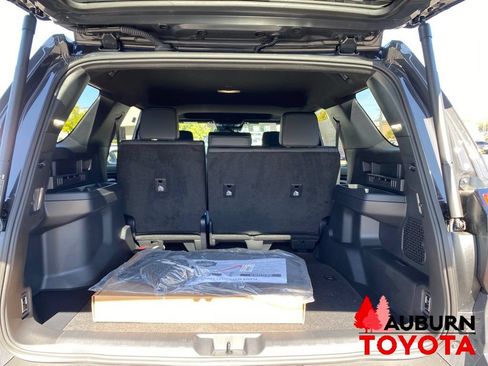 New 2026 Toyota 4Runner TRD Off-Road Premium AWD/4WD image 11