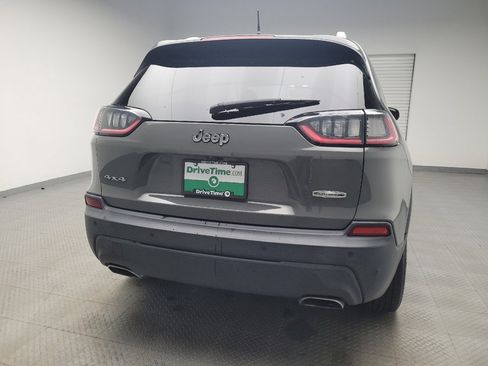 Used 2019 Jeep Cherokee Latitude Plus w/ Comfort/Convenience Group image 7