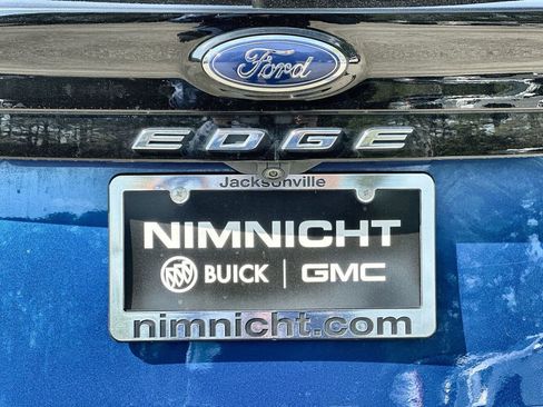 Used 2024 Ford Edge Titanium image 30