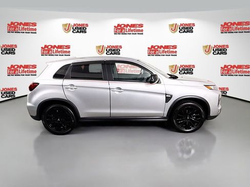 Used 2025 Mitsubishi Outlander Sport LE image 15