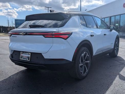 New 2026 Chevrolet Equinox EV LT image 7