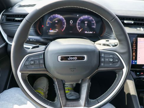 New 2026 Jeep Grand Cherokee Limited AWD/4WD image 29