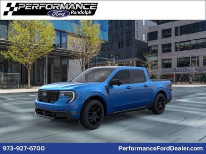 New 2025 Ford Maverick Lariat w/ Black Appearance Package