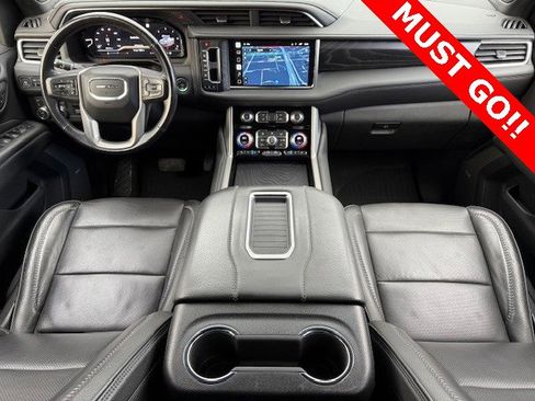 Used 2022 GMC Yukon Denali w/ Advanced Technology Package image 21