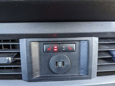 Used 2023 Ford F250 Lariat w/ FX4 Off-Road Package image 49