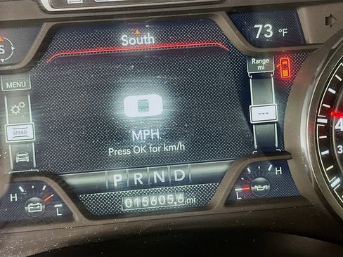 Used 2024 RAM 2500 Laramie w/ Safety Group image 19