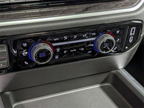 New 2026 Chevrolet Silverado 2500 LTZ image 28