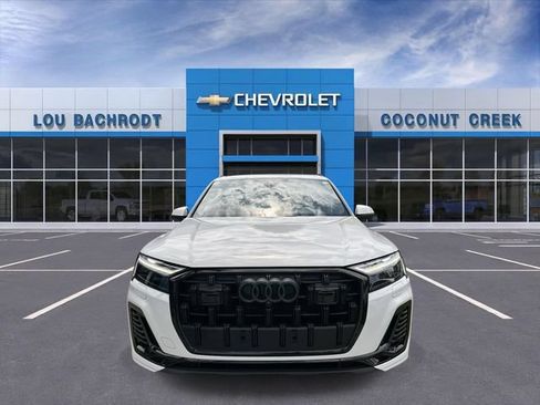 Used 2025 Audi Q7 2.0T Premium Plus w/ Premium Plus Package AWD/4WD image 3