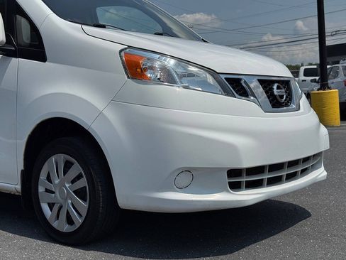 Used 2019 Nissan NV200 SV w/ Navigation Package FWD image 42