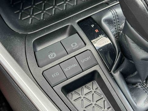Used 2024 Toyota RAV4 XLE w/ Convenience Package FWD image 35