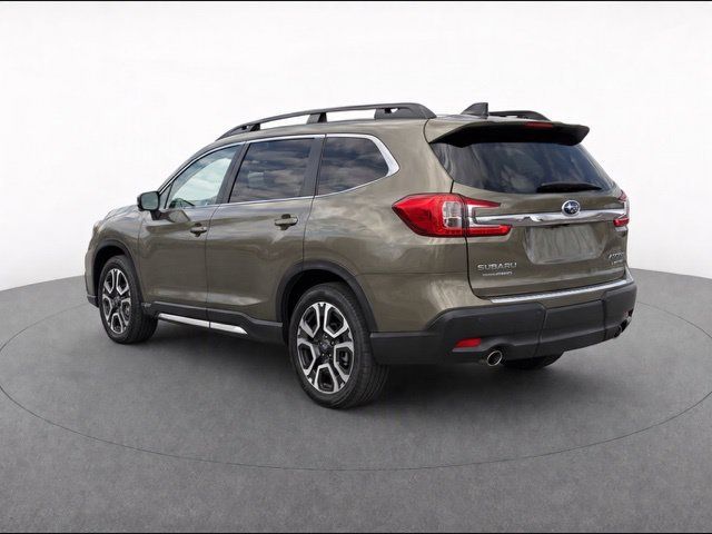 Used 2023 Subaru Ascent Limited w/ Technology Package AWD/4WD image 4
