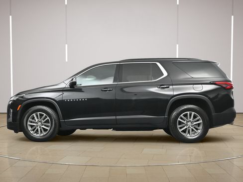 Used 2023 Chevrolet Traverse LT FWD image 30