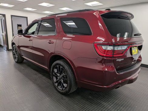 Used 2024 Dodge Durango GT image 6