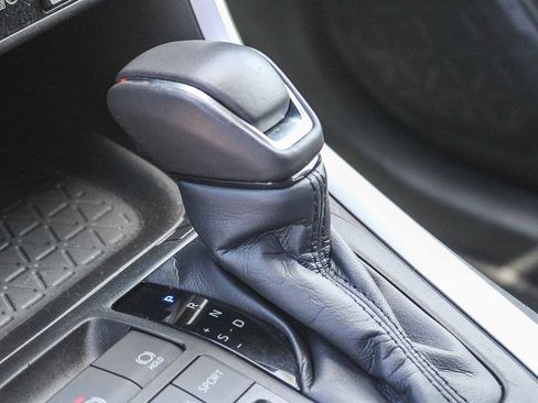 Used 2023 Toyota RAV4 XLE Premium image 19