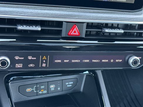 New 2025 Kia K5 EX image 16