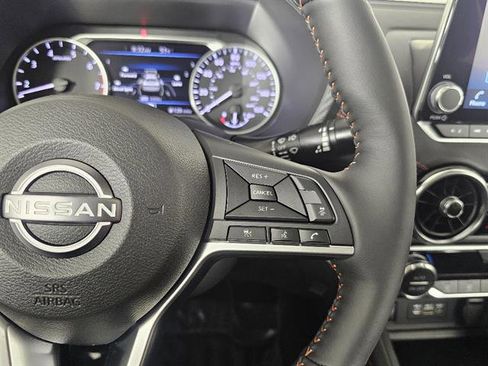 New 2025 Nissan Sentra SR w/ SR Premium Package image 29