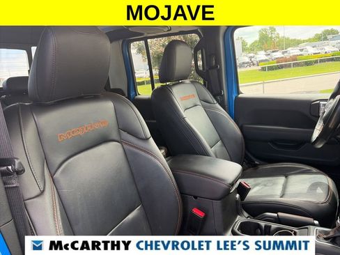 Used 2023 Jeep Gladiator Mojave w/ Cold Weather Group AWD/4WD image 32