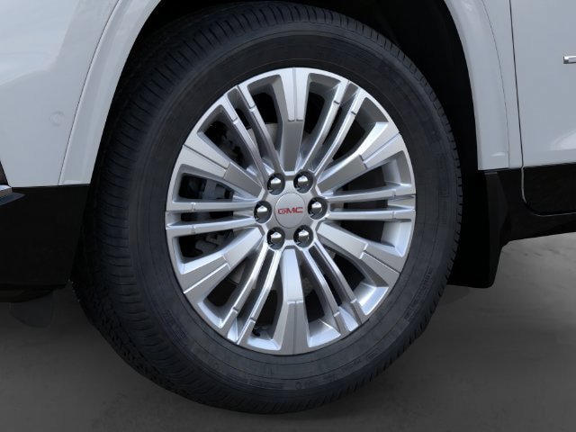 New 2027 GMC Acadia Denali w/ LPO, Floor Liner Package AWD/4WD image 9