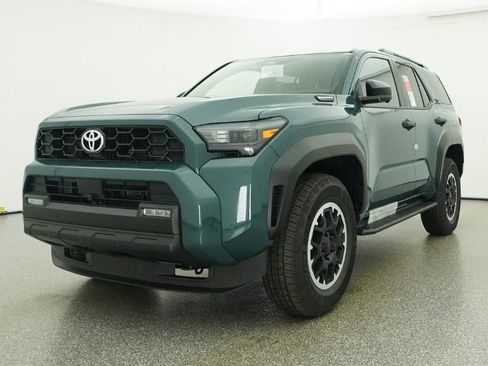 New 2026 Toyota 4Runner TRD Off-Road Premium AWD/4WD image 32